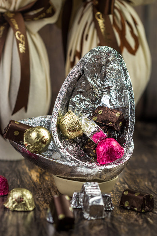Ovo de Páscoa Tradicional Filó com Bombons Sortidos